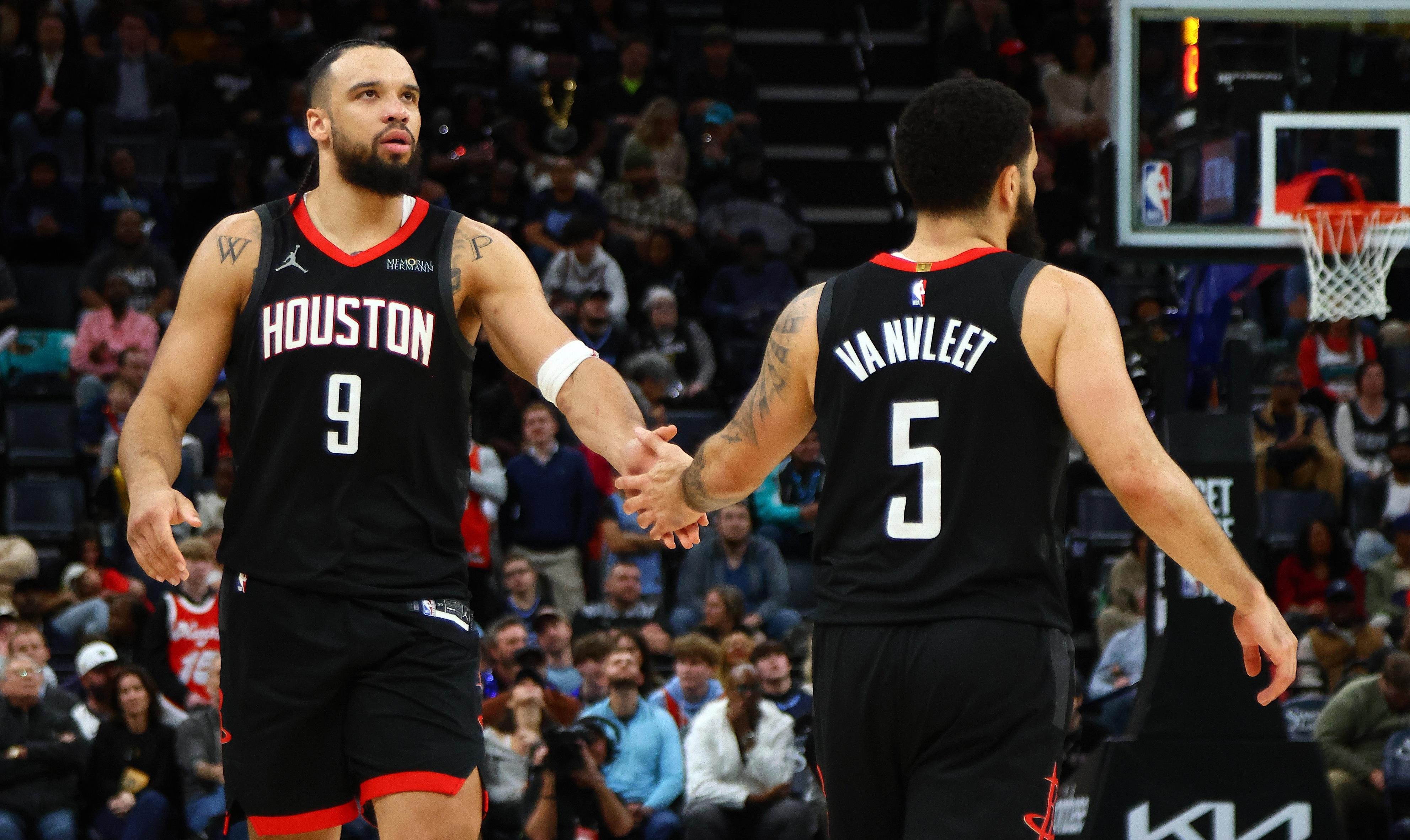 NBA常规赛常规赛爆出冷门！休斯顿火箭大胜尤文图斯，争冠形势突变的简单介绍-开云体育